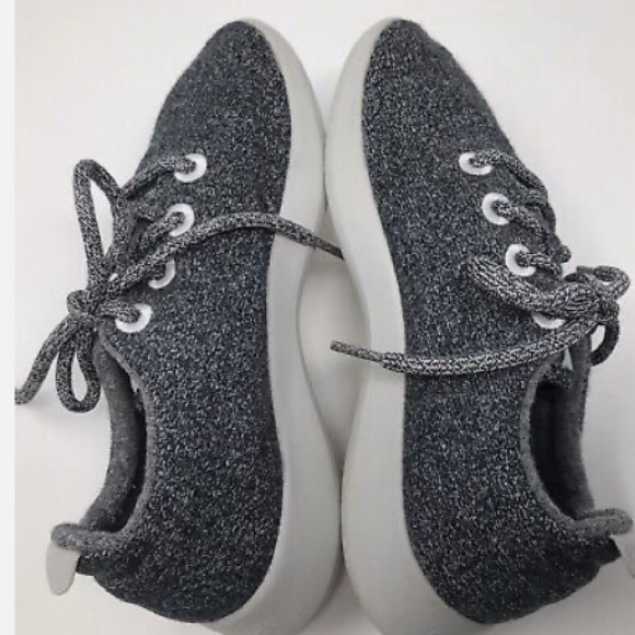 Allbirds Wool Runners 9. - Picture 3 of 7